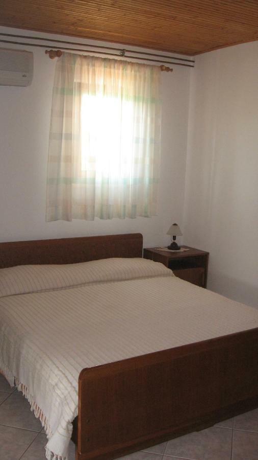 Apartments Grozdanic Фажана Экстерьер фото